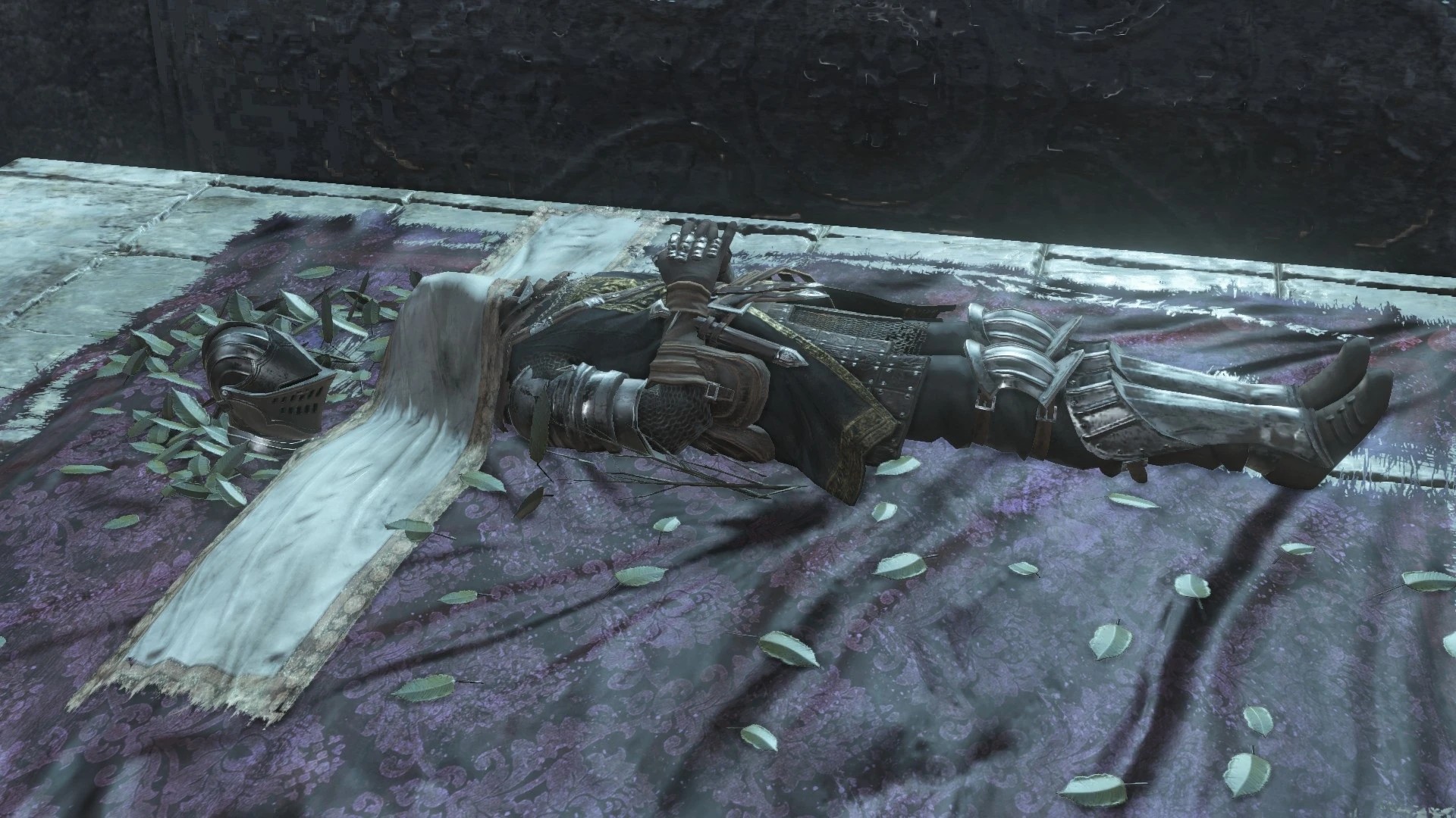 Анри перед поцелуем с мечом.jpg