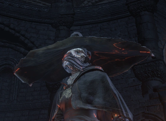 Маска, прикрепленная к шляпе.