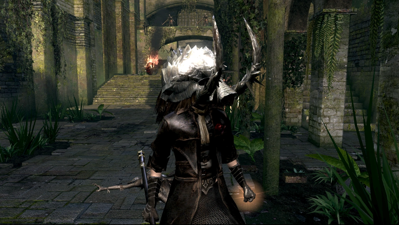 Fang Boar Helm ..png