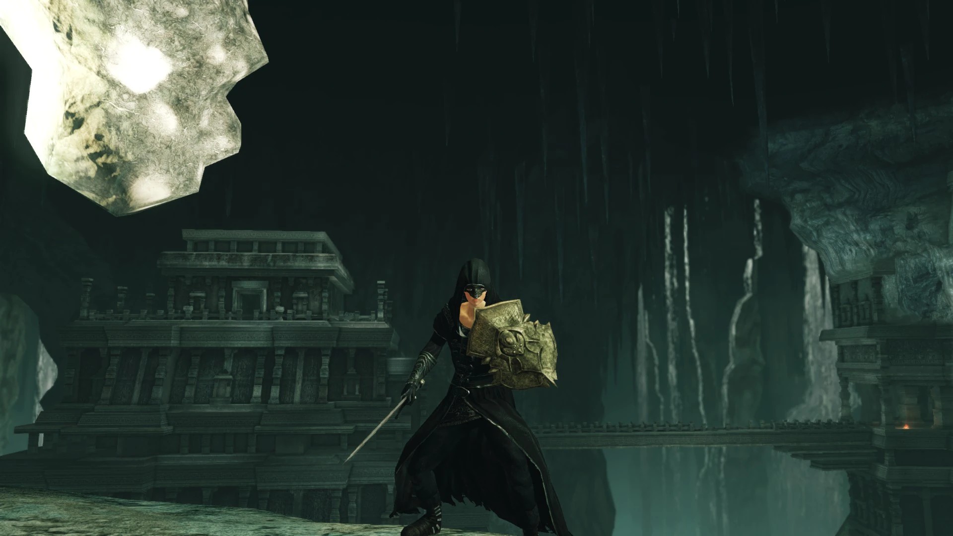 Малый щит клирика