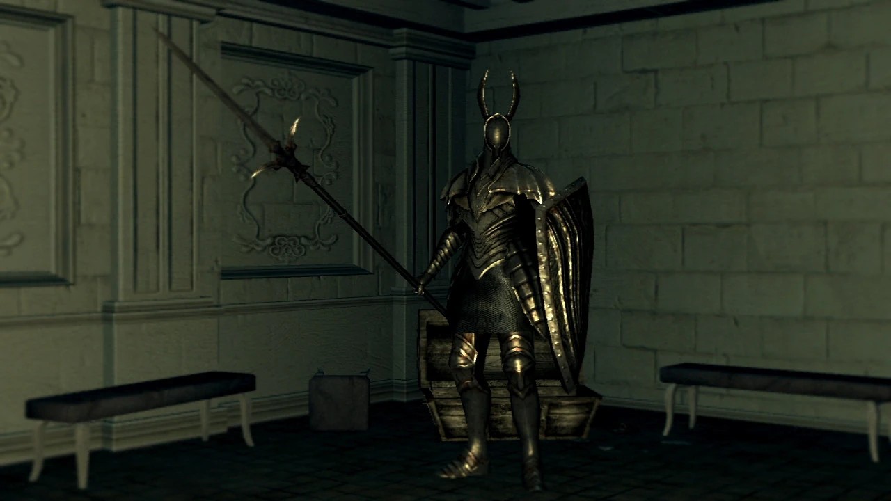 Серебряный Рыцарь (копьё и щит).